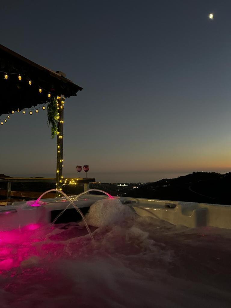 Malaga Monkey Con Jacuzzi Hébergement de vacances *